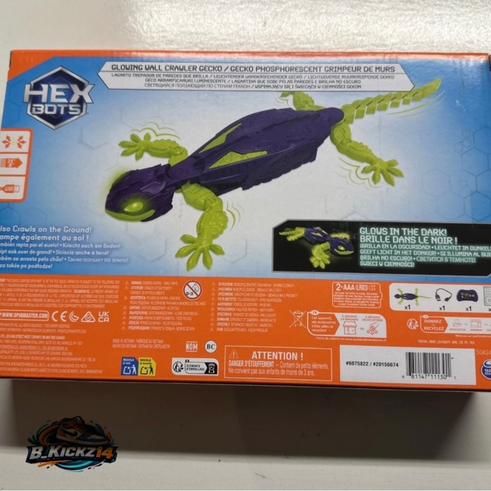 HEX BOTS Wall Crawler Gecko with Official Wall Climber Technology, Rechargeable - Picture 2 of 5